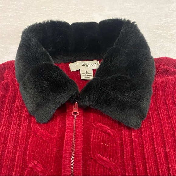 DESIGNERS ORIGINALS STUDIO Red Cardigan Sweater w/Faux Fur Collar Women's 1X - Picture 3 of 10